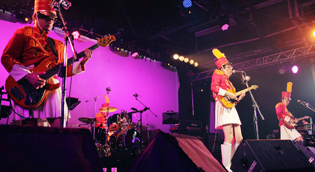Tizzy Bac, 草莓救星, Lamb of God, 八十八顆芭樂籽, BackQuarter, Ladybug, 蘇珮卿 Tizzy Bac, 草莓救星, Lamb of God, 八十八顆芭樂籽, BackQuarter, Ladybug, 蘇珮卿