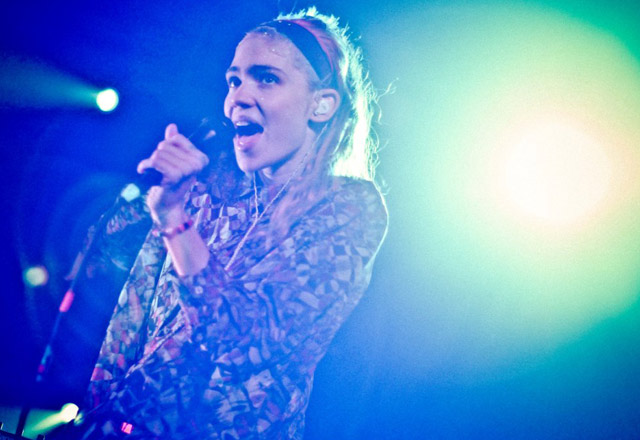 Grimes, Ami Dang