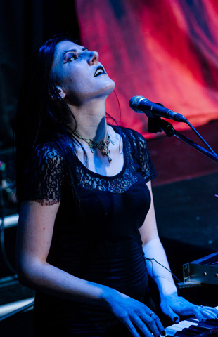 Cradle of Filth, Gunpowder Cradle of Filth, Gunpowder