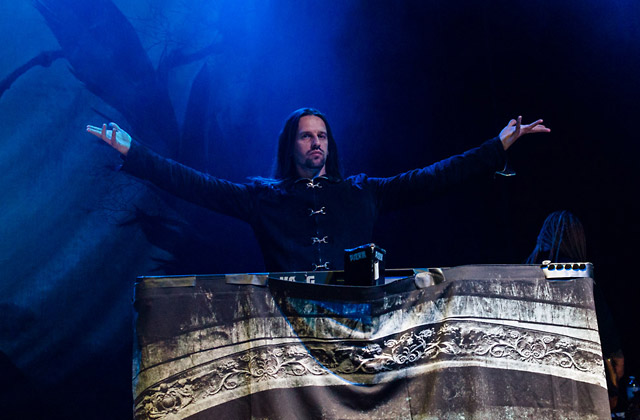 Minstrel, Nocturne Moonrise, Kamelot Minstrel, Nocturne Moonrise, Kamelot