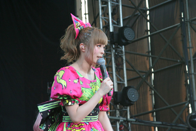 Deerhoof, The xx, Suede, Kyary Pamyu Pamyu きゃりーぱみゅぱみゅ, 女孩與機器人, Dronetonics, 非人物種, 白目, Okamotos, 放客兄弟, 新墨鏡 Deerhoof, The xx, Suede, Kyary Pamyu Pamyu きゃりーぱみゅぱみゅ, 女孩與機器人, Dronetonics, 非人物種, 白目, Okamotos, 放客兄弟, 新墨鏡