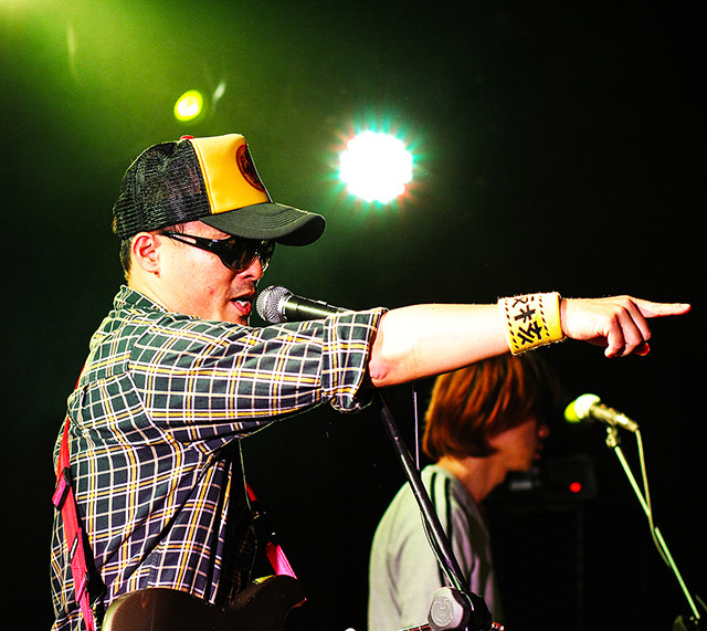 LTK Commune, Mac DeMarco LTK Commune, Mac DeMarco
