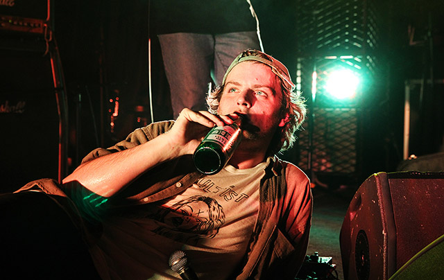LTK Commune, Mac DeMarco LTK Commune, Mac DeMarco