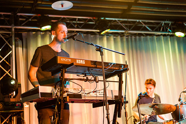 Sign Of Human, White Lies